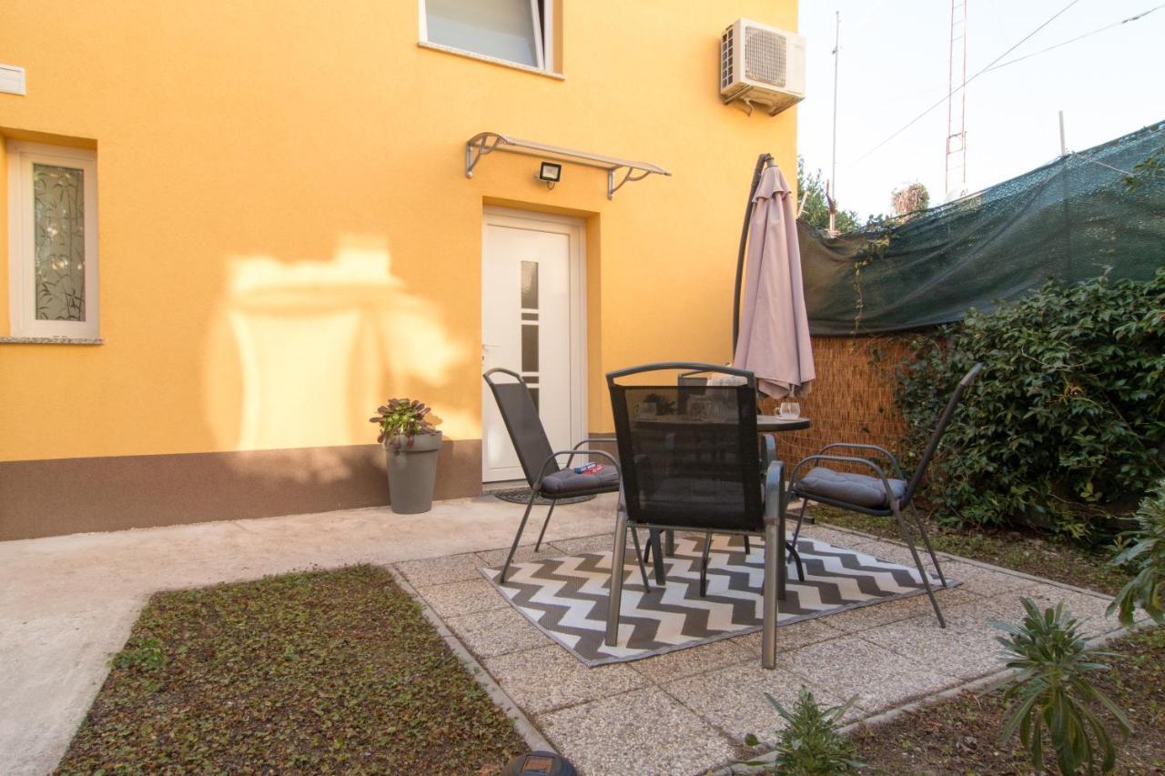 Moet With Garden Apartamento PUY Exterior foto